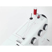 bernette B35 Nähmaschine in Weiß mit roten Akzenten